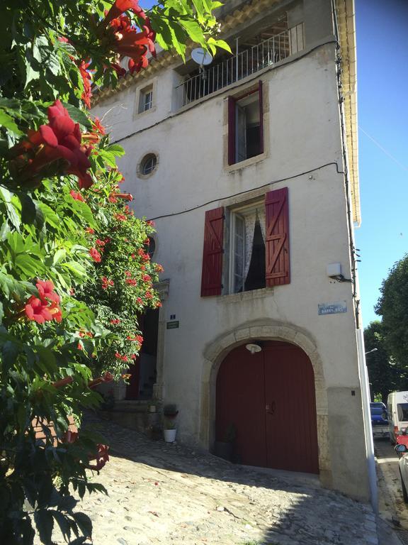 Chez Les Amis Otel Saint-Nazaire-de-Ladarez Dış mekan fotoğraf